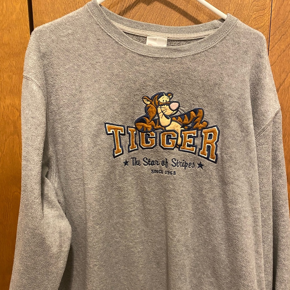 Disney Tigger crewneck